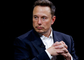 FILE PHOTO: Elon Musk, Chief Executive Officer of SpaceX and Tesla and owner of X, formerly known as Twitter,  attends the Viva Technology conference dedicated to innovation and startups at the Porte de Versailles exhibition centre in Paris, France, June 16, 2023. REUTERS/Gonzalo Fuentes/File Photo/File Photo