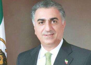 نجل شاه إيران: لا تصدقوا شعارات النظام الإيراني بشأن دعم فلسطين 2025