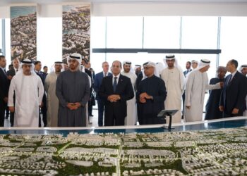 السيسي ومحمد بن زايد يشهدان إطلاق مشروع رأس الحكمة التنموي 2024