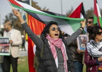 "لوقف الإبادة".. هل يكفي حصار السفارات لكبح إسرائيل 2025