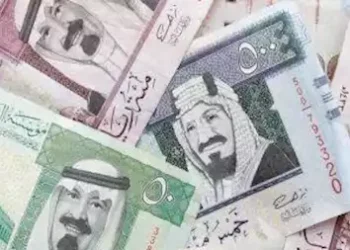 تقلبات حادة في سعر الريال السعودي تربك حسابات المصريين 2025