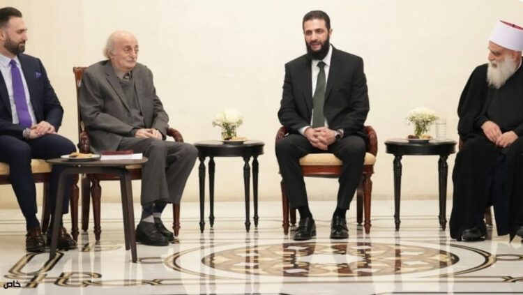 من جبل لبنان إلى قصر الشعب: وليد جنبلاط يلتقي أحمد الشرع بدمشق 2024