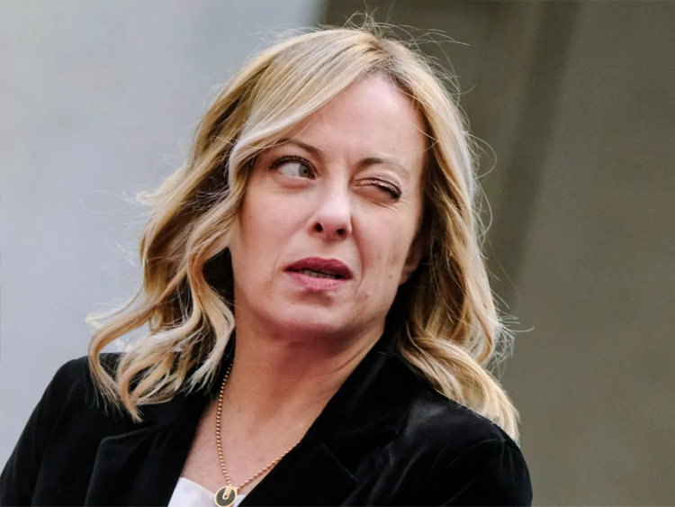 بعد الشاي والماندي.. هل تفتح ميلوني نادي القتال الجوي أمام بن سلمان؟ 1 بعد الشاي والماندي.. هل تفتح ميلوني نادي القتال الجوي أمام بن سلمان؟ 2025