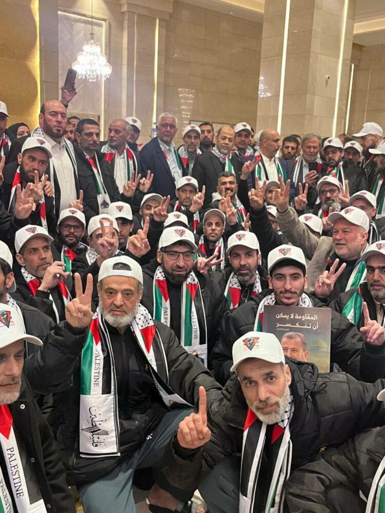 صداع للموساد.. الأسري المبعدين للخارج ألغام تحت أقدام إسرائيل 1 صداع للموساد.. الأسري المبعدين للخارج ألغام تحت أقدام إسرائيل 2025