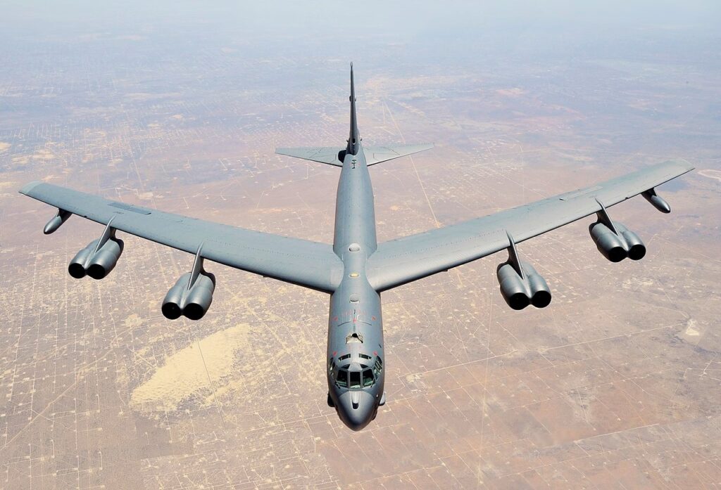 منع قاذفات B-52H الأمريكية من دخول المجال الجوي المصري "صور" 2025