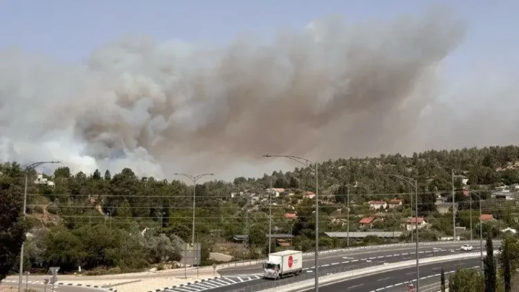 "إسرائيل تحت النار: الحرائق تشتعل فى جبال القدس استغاثة دولية وأسئلة عن فشل الأنظمة الوقائية" 2025