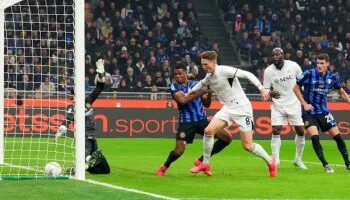 الشوط الاول …نابولى يتقدم بهدف على بولونيا فى الدورى الإيطالى 2025