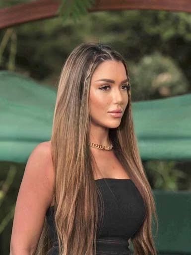 الفناتة المصرية سارة سلامة تثير جمهورها بصور جريئة 1 الفناتة المصرية سارة سلامة تثير جمهورها بصور جريئة 2025