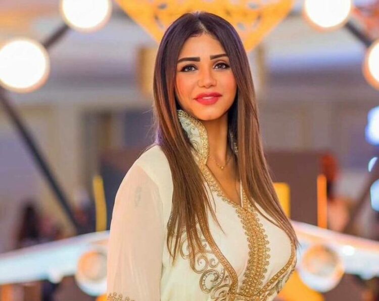 الفنانة المصرية إيناس عز الدين تكشف موقف نقابة الموسيقيين من مرض زوجها المطرب احمد العيسوى 1 الفنانة المصرية إيناس عز الدين تكشف موقف نقابة الموسيقيين من مرض زوجها المطرب احمد العيسوى 2025