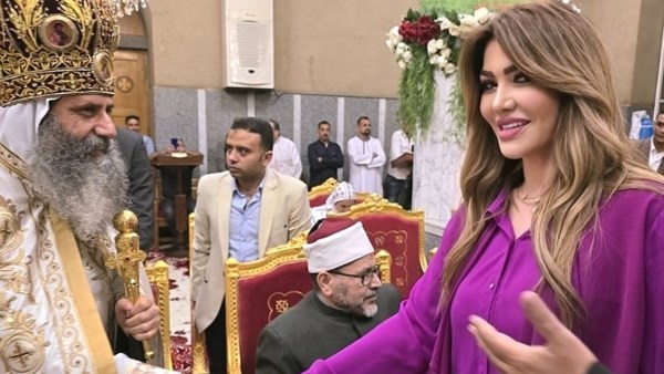 لقاء سويدان تهنئ جمهورها بعيد القيامة من دير المحرق بأسيوط 1 لقاء سويدان تهنئ جمهورها بعيد القيامة من دير المحرق بأسيوط 2025