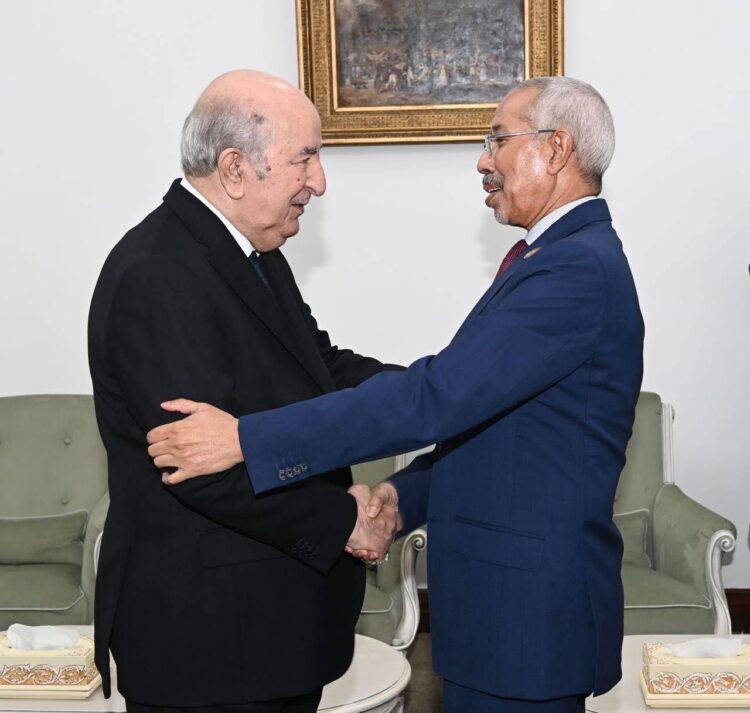 تبون يستقبل وزير الدفاع الموريتاني وسط تصاعد التوتر مع المغرب ومالي 1 تبون يستقبل وزير الدفاع الموريتاني وسط تصاعد التوتر مع المغرب ومالي 2025