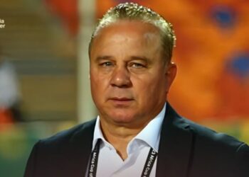 للنجاة من الهبوط …المريخ السوداني يعلن تعيين شوقي غريب مديرا فنيا للفريق 2025