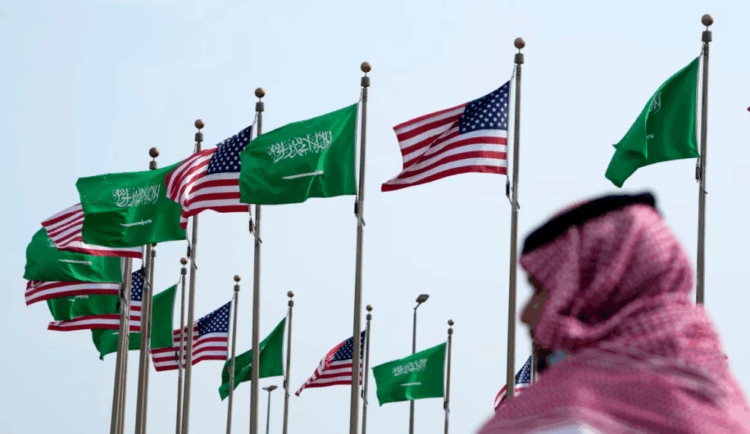 السعودية وأمريكا تطلقان شراكة استراتيجية لإنتاج وقود بديل من النفايات باستثمارات 375 مليون دولار 1 السعودية وأمريكا تطلقان شراكة استراتيجية لإنتاج وقود بديل من النفايات باستثمارات 375 مليون دولار 2025