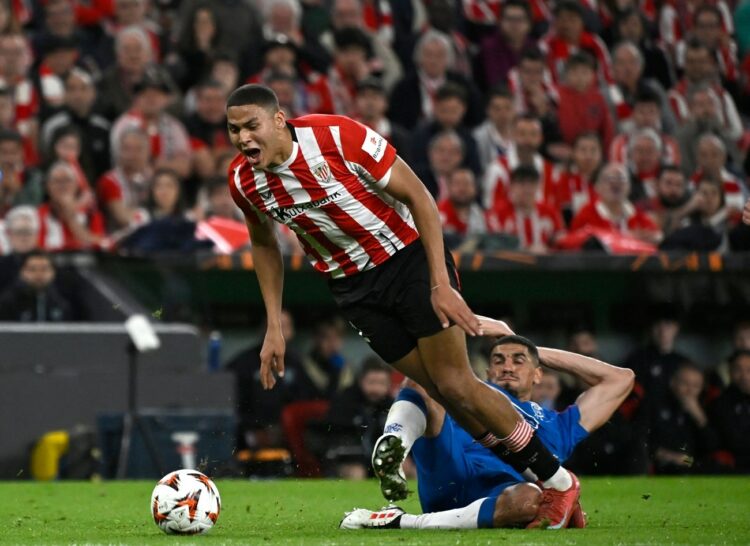 أتلتيك بلباو يتقدم على مانشستر يونايتد بهدف فى الشوط الأول 1 أتلتيك بلباو يتقدم على مانشستر يونايتد بهدف فى الشوط الأول 2025