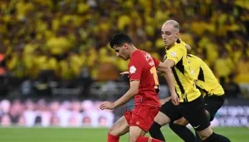 الهلال يفوز على القادسية بهدفين مقابل لاشئ فى دورى روشن السعودي 2025