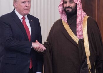 أسرار تنشر لاول مرة عن لقاء ترامب مع بن سلمان ... لماذا اختار الرياض كوجهة اولى ؟ 2025