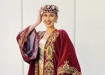 ندى كوسا في مسابقة ملكة جمال العالم 2025 ترتدى زى لبنان تاريخي 2025