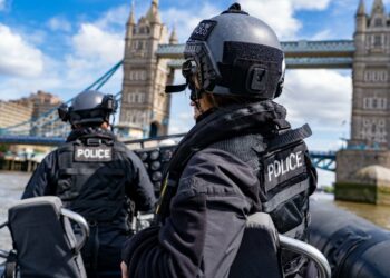 بريطانيا: 8 معتقلين في عمليتي مكافحة إرهاب بينهم إيرانيون 2025
