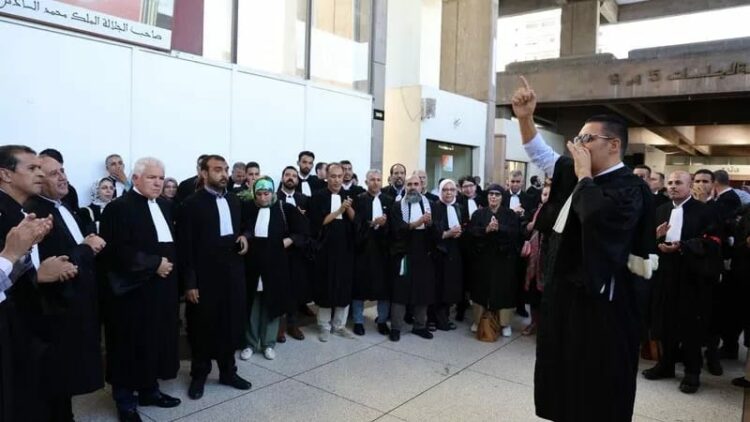 "لا عدالة برسوم باهظة": المحامون يرفعون الصوت ويغلقون أبواب المحاكم 2025