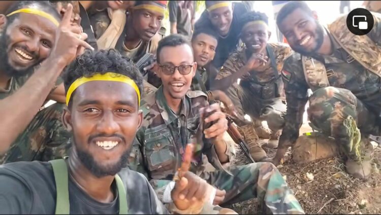 لماذا أوقف الجيش السوداني تزويد كتائب الحركة الإسلامية والجماعات المتحالفة بالسلاح 1 لماذا أوقف الجيش السوداني تزويد كتائب الحركة الإسلامية والجماعات المتحالفة بالسلاح 2025