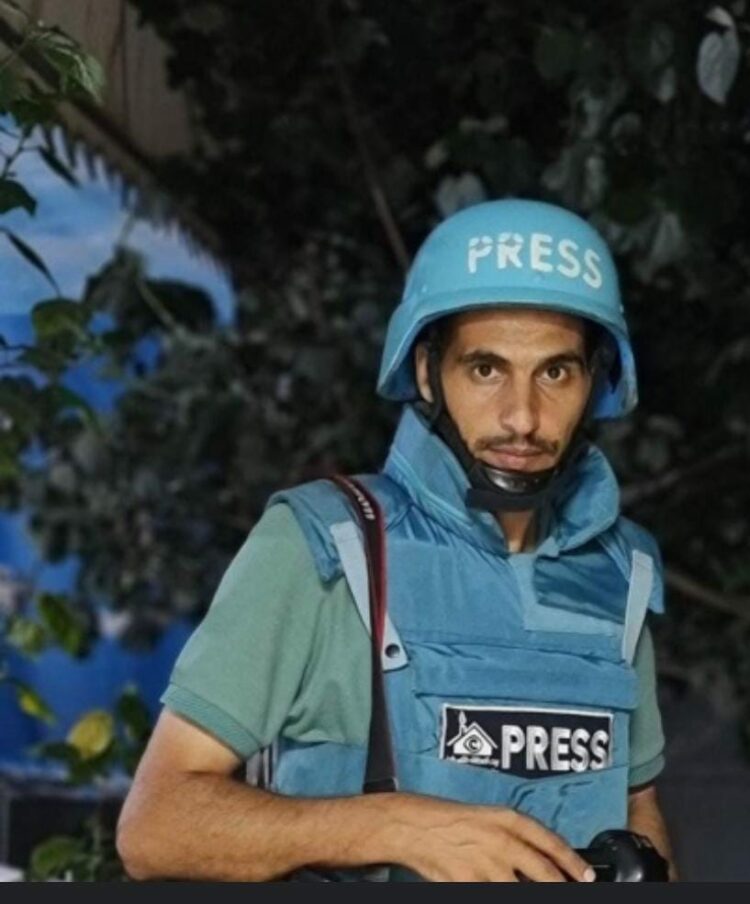 حسن إصليح ايقونة الصحافة الفلسطينية…استشهد بقصف "إسرائيلي" على مستشفى ناصر بخان يونس 2025