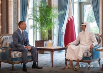 صفقة غير معلنة؟ ماذا وعد تميم الآغا خان بشأن الشعية الإسماعيليين في سوريا ؟ 2025