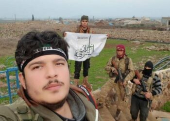 سوريا: تعيين حارث الرباح في دير الزور يثير غضباً بسبب اتهامات بتوثيق جرائم حرب 2025