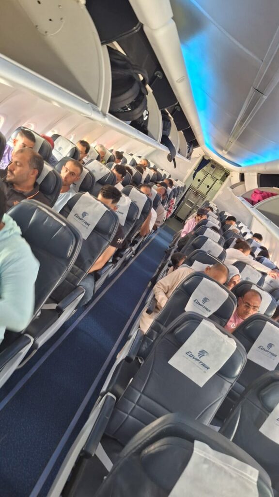 السلطات المصرية تبدأ إجلاء المواطنين المصريين من غرب ليبيا "فيديو" 2025