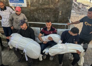 حصيلة مجزرة مدرسة الدرج ترتفع: عشرات الشهداء بينهم أطفال ونساء 2025