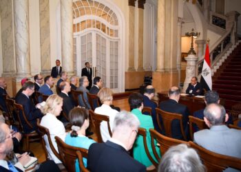 وزير الخارجية يؤكد التزام مصر التاريخي بحماية دير سانت كاترين في لقاء مع سفراء أوروبا 2025