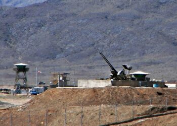 إدارة ترامب تمنح إيران مهلة حتى 15 يونيو لوقف التخصيب النووي وإسرائيل تلوح بالعمل العسكري 2025