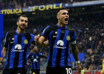 انتر ميلان يتقدم بهدف بالشوط الاول على هيلاس فيرونا في الدوري الإيطالي 2025