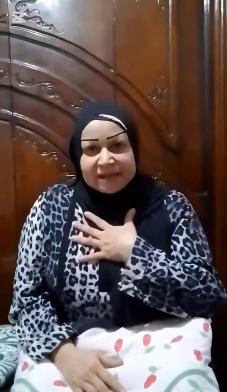 رئيسة تمريض تكشف فضيحة فساد بمليارات الجنيهات في وزارة الصحة وتناشد السيسي: "بنتي بتموت ومفيش دواء" 1 رئيسة تمريض تكشف فضيحة فساد بمليارات الجنيهات في وزارة الصحة وتناشد السيسي: "بنتي بتموت ومفيش دواء" 2025