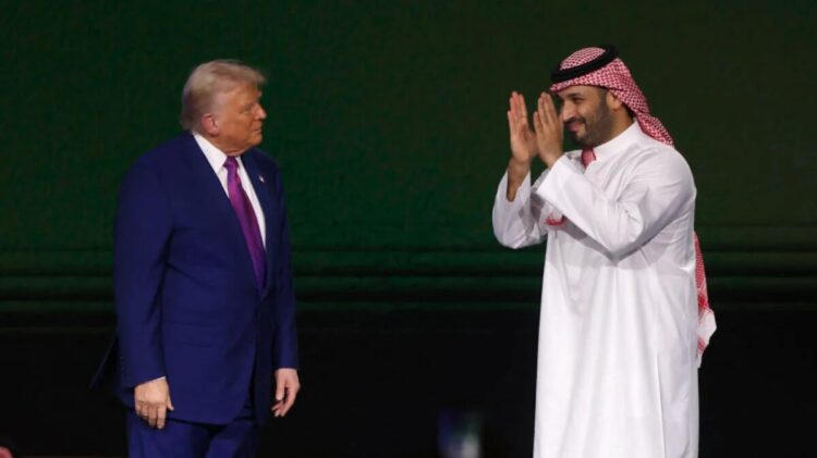 زيارة ترامب إلى السعودية 2025: الأمريكيون يحصدون الوظائف والسعوديون يطاردون الوعود 2025