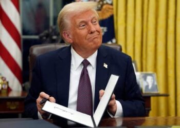 من الرسوم إلى النمو.. مكاسب أميركية مرتقبة بعد إسقاط قرارات ترامب الجمركية 2025