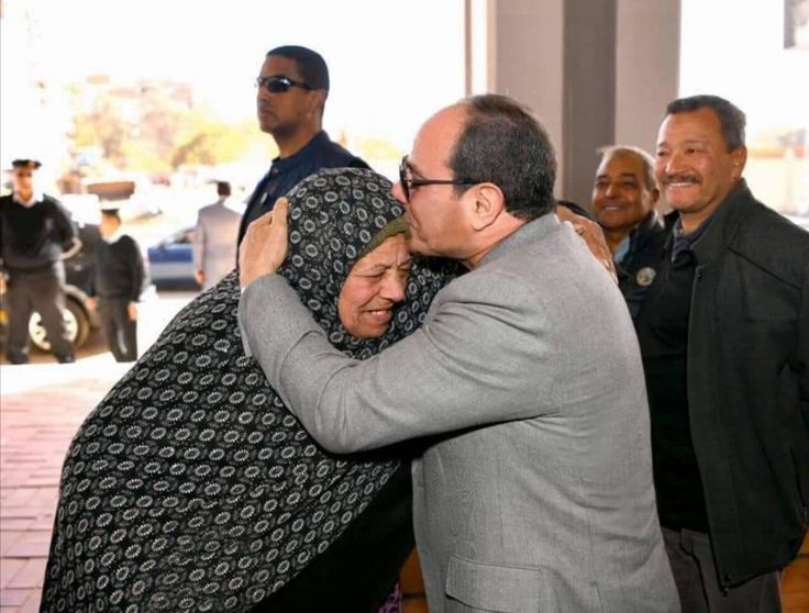 مواطنة غاضبة من تعديلات الإيجار القديم تهاجم السيسي: "أنا أكتر واحدة رقصت لك" 1 مواطنة غاضبة من تعديلات الإيجار القديم تهاجم السيسي: "أنا أكتر واحدة رقصت لك" 2025