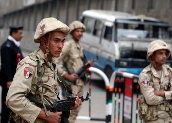 لماذا لا يُتهم نجيب ساويرس بالإرهاب رغم تصريحاته عن الجيش؟ 2025