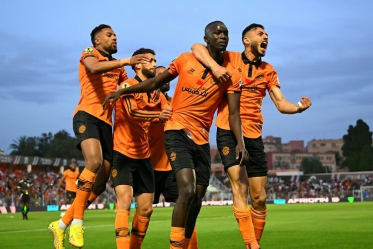 سيمبا تتقدم على نهضة بركان بهدف في الشوط الأول بنهائي الكونفدرالية 1 سيمبا تتقدم على نهضة بركان بهدف في الشوط الأول بنهائي الكونفدرالية 2025