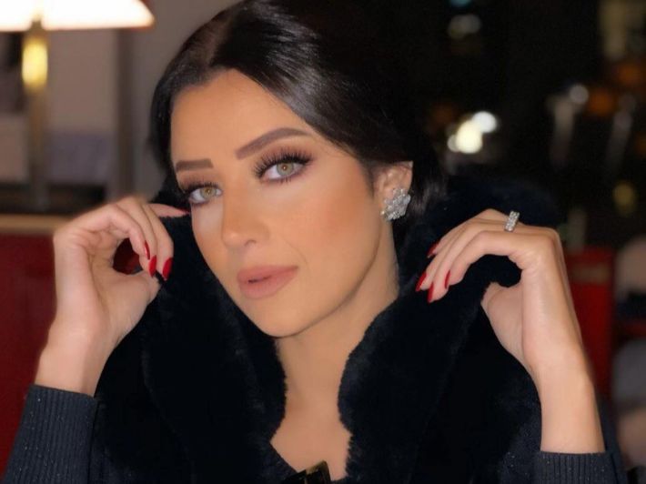 الاعلامية المصرية رضوى الشربيني تبدأ رحلة جديدة من عبر شاشة Dmc 1 الاعلامية المصرية رضوى الشربيني تبدأ رحلة جديدة من عبر شاشة Dmc 2025