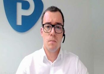 الاقتصاد الأميركي على فوهة أزمة.. ترامب يصعّد والكونغرس يتصدّع 2025