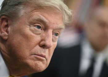 من هو "الغوريلا" الذى يضع استراتيجية ترامب تجاه إيران؟ 2025