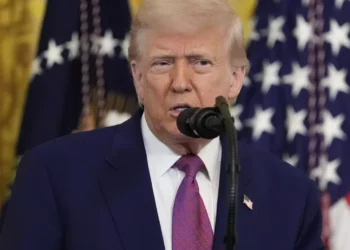 ترامب: هناك بوادر لنشوب حرب عالمية ثالثة في العالم 2025