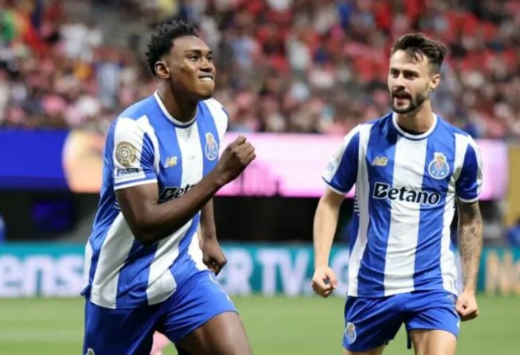 إنتر ميامى الامريكى يفوز على بورتو البرتغالي بهدفين مقابل هدف فى كأس العالم للأندية 1 إنتر ميامى الامريكى يفوز على بورتو البرتغالي بهدفين مقابل هدف فى كأس العالم للأندية 2025