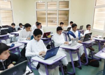 السعودية تُطلق العام الدراسي 1774 بمنظومة تعليمية ذكية ومفاجآت غير مسبوقة 2025