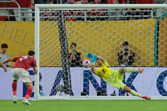 الاهلى المصرى يتعادل مع انتر ميامى الأمريكي بدون اهداف فى كأس العالم للأندية 1 الاهلى المصرى يتعادل مع انتر ميامى الأمريكي بدون اهداف فى كأس العالم للأندية 2025