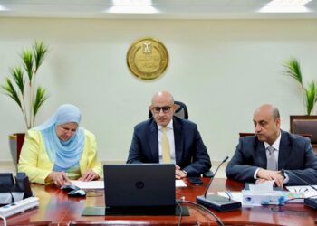 أول رد لوزير التعليم المصرى لتسريب امتحانات الشهادة الإعدادية على صفحات الغش 2025