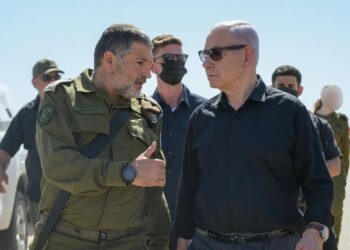 رئيس "الشاباك" الجديد يعترف بفشل واسع في هجوم 7 أكتوبر 5 رئيس "الشاباك" الجديد يعترف بفشل واسع في هجوم 7 أكتوبر 2025