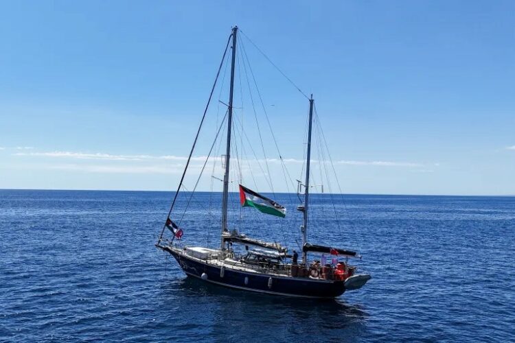 إسرائيل تعلن الحرب على مادلين كلاب 1 إسرائيل تعلن الحرب على مادلين كلاب 2025