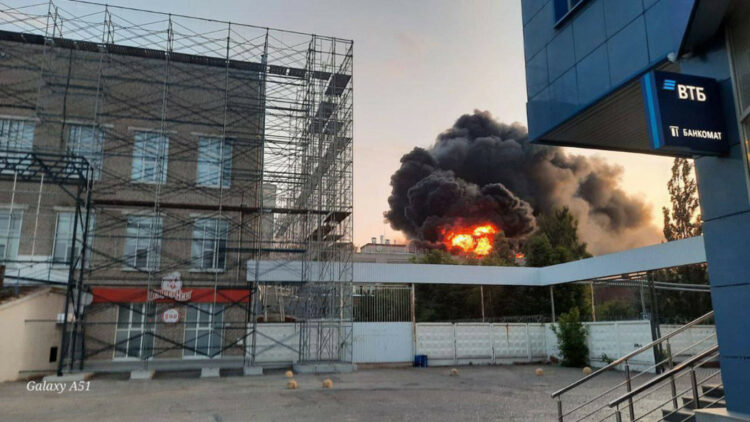 هجوم بمسيرات أوكرانية يعطل مصنعا إلكترونيا في عمق روسيا 1 هجوم بمسيرات أوكرانية يعطل مصنعا إلكترونيا في عمق روسيا 2025