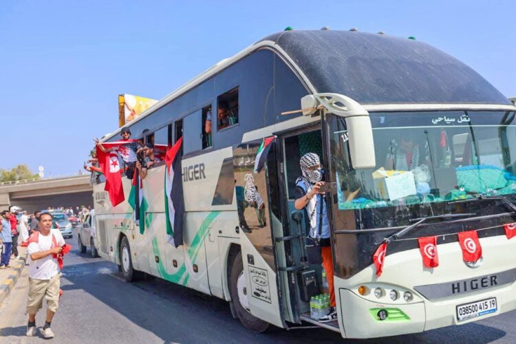 قافلة الصمود من يدفع ومن يربح؟ 2025